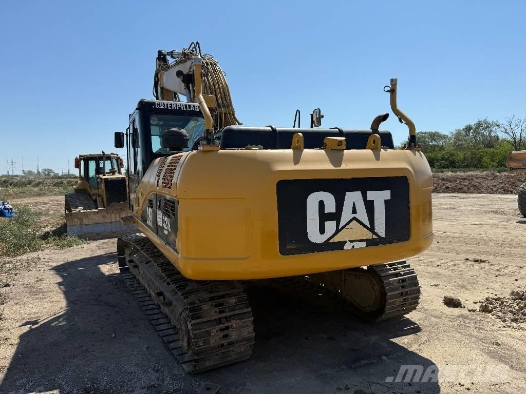 CAT 324 D Beltegraver