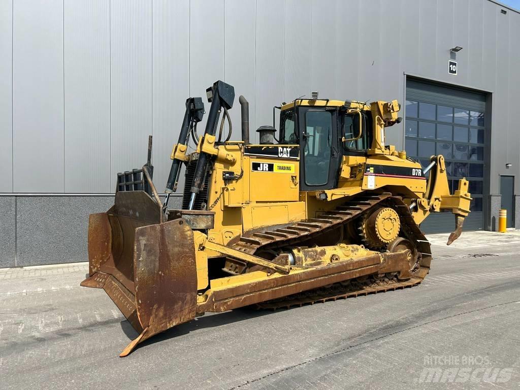 CAT D 7 R (Leica GPS) Dozere Beltegående