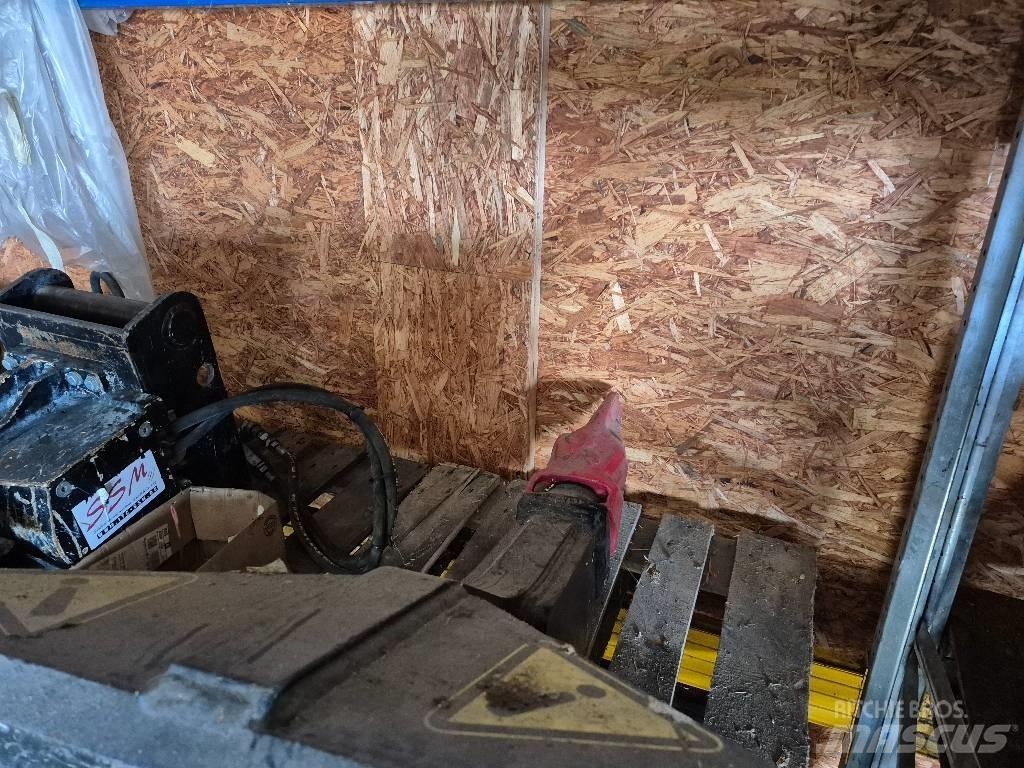 CAT CW 40 Rippere