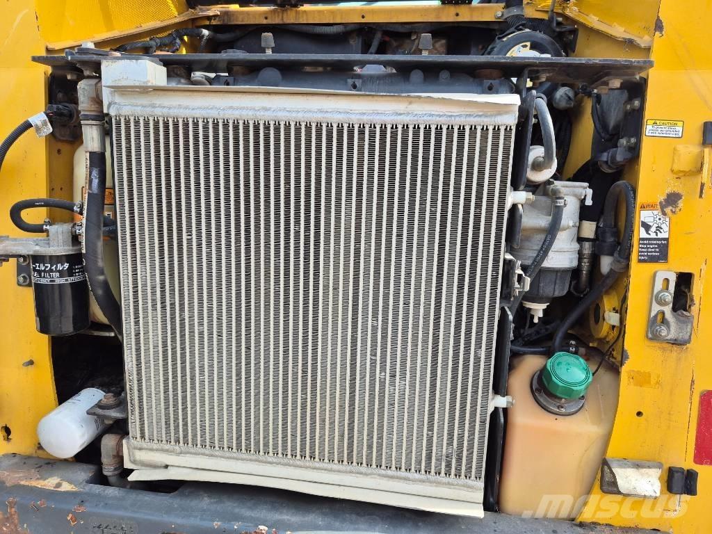 John Deere 317 Kompaktlastere