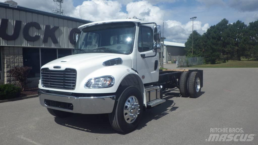 Freightliner M2106 Chassis