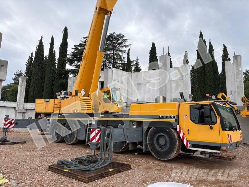 Liebherr LTM1200-5.1 Allterreng kraner