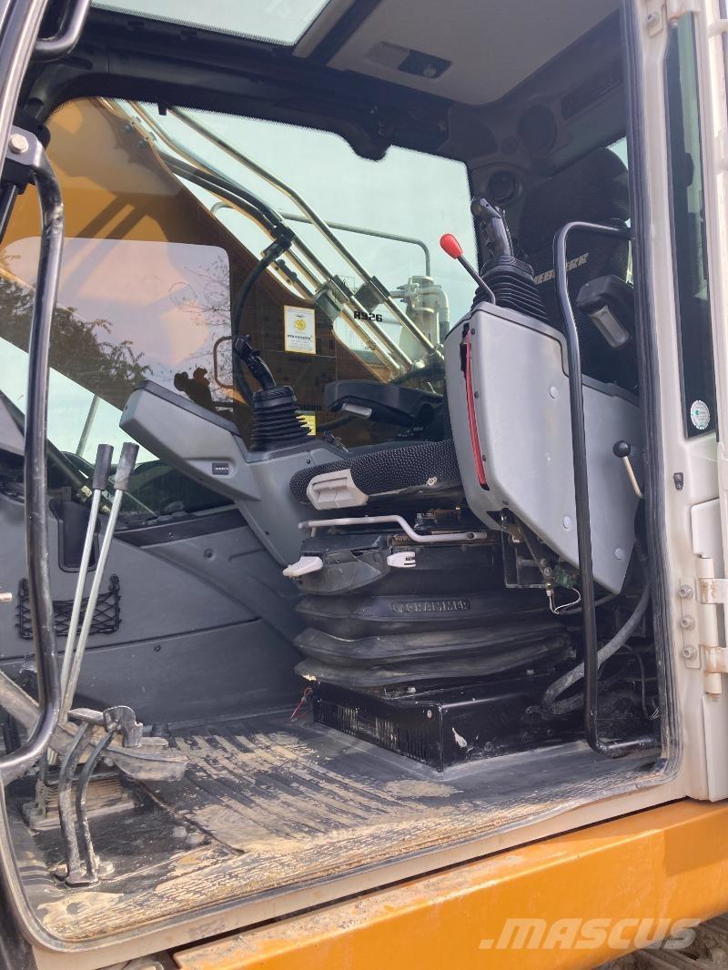 Liebherr R926 Beltegraver