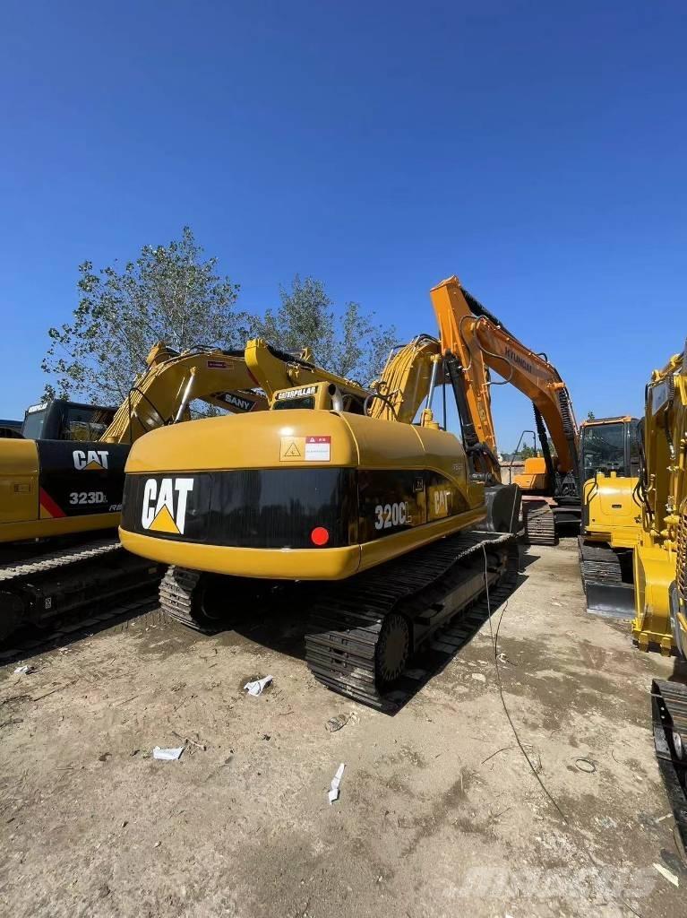 CAT 320 C Beltegraver