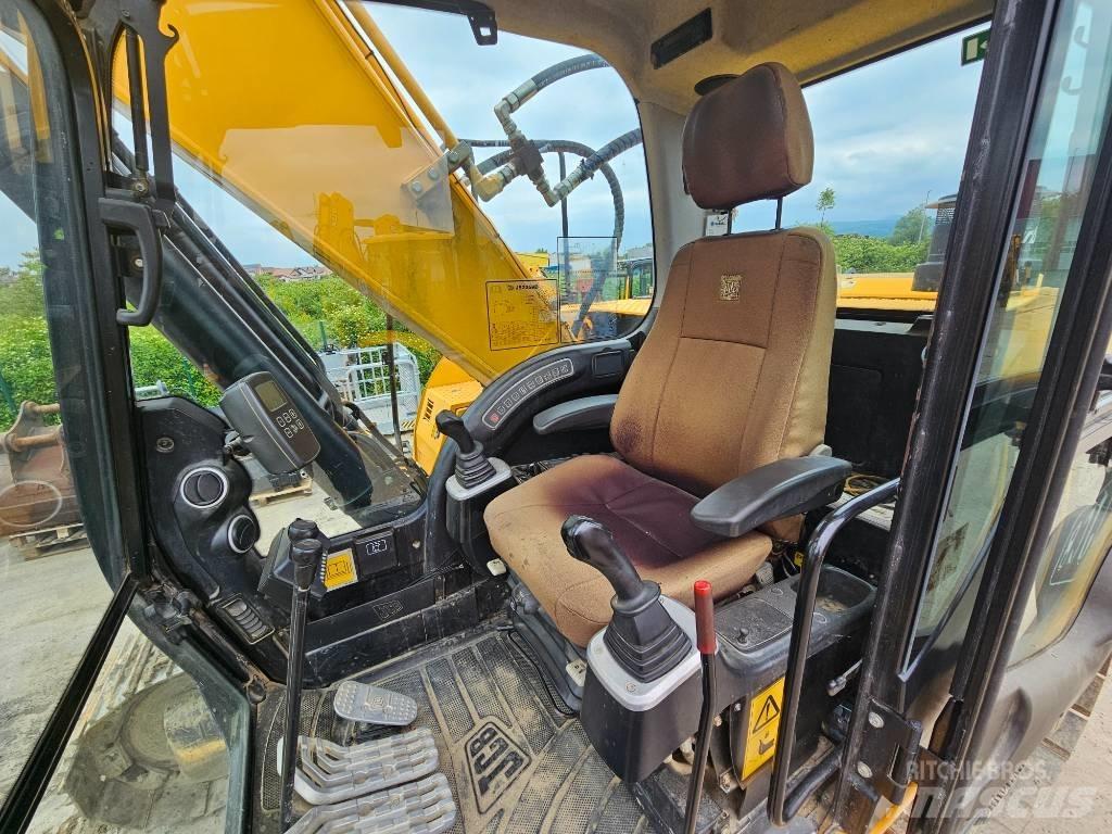 JCB 235 HD Beltegraver