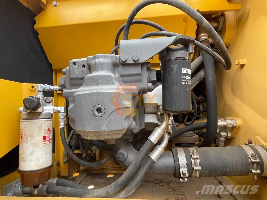 Komatsu PC 240 Beltegraver