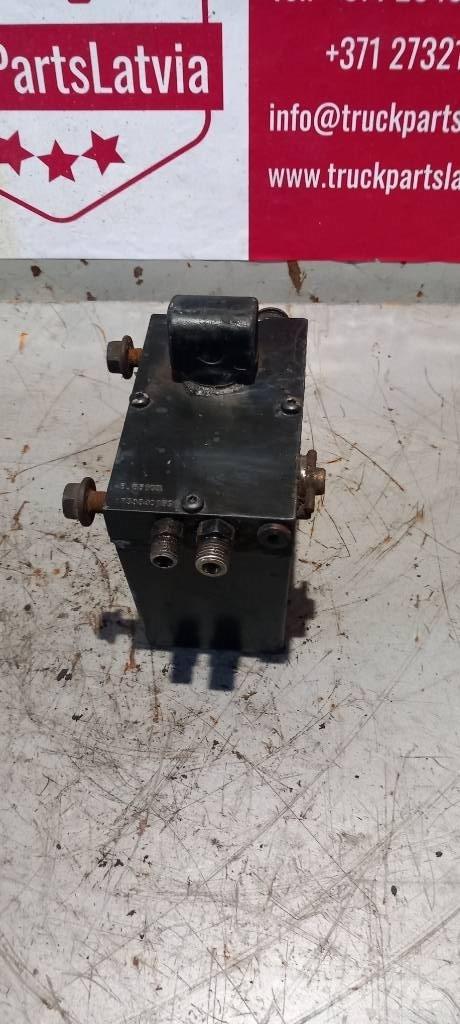 Scania R 440.    1549741 Hydraulikk