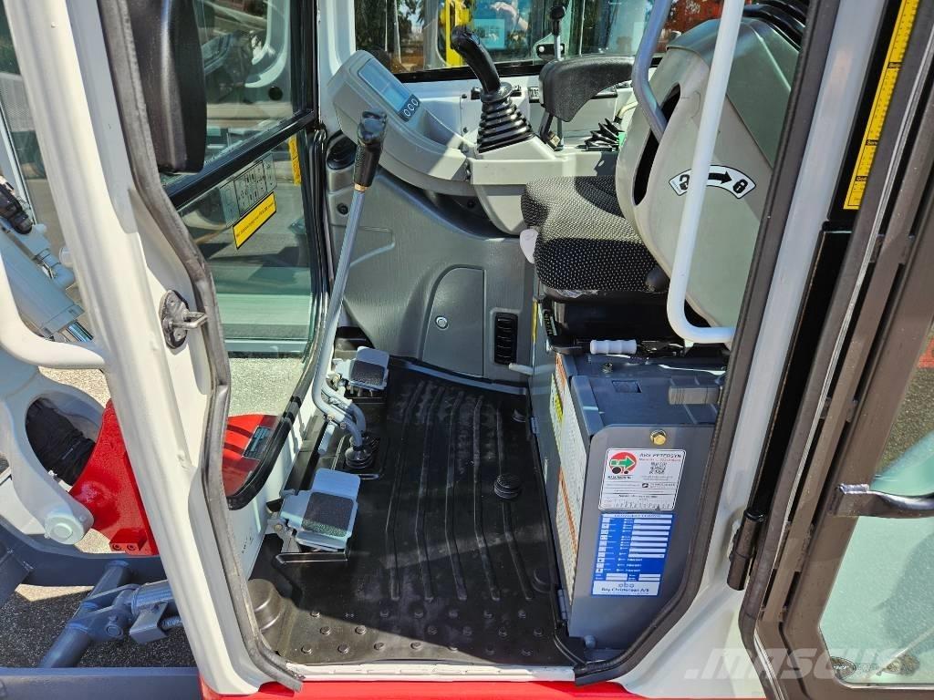 Takeuchi TB 216 Minigravere <7t