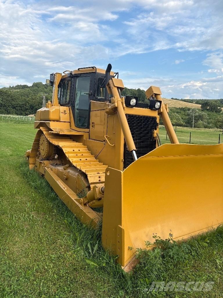CAT D 6 R II Dozere Beltegående