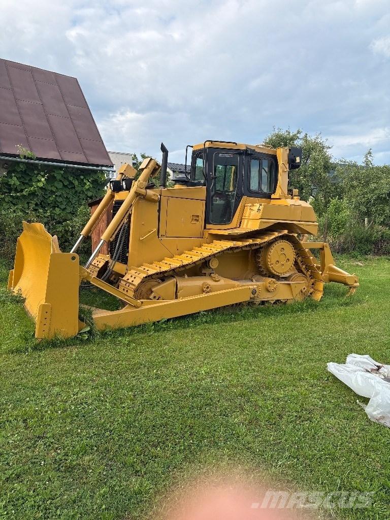 CAT D 6 R II Dozere Beltegående