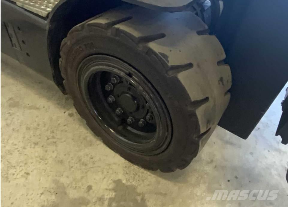 Doosan B 25 X-7 Elektriske trucker