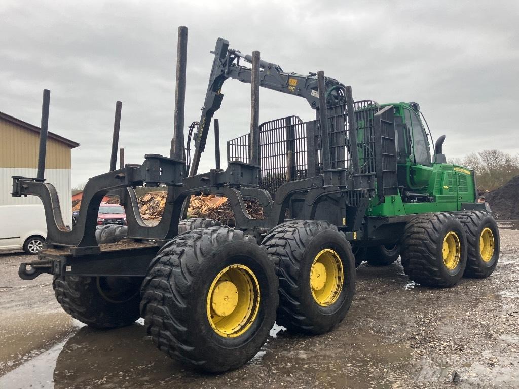 John Deere 1910G Lassbærere