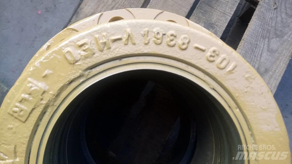 CAT 385 Hydraulikk