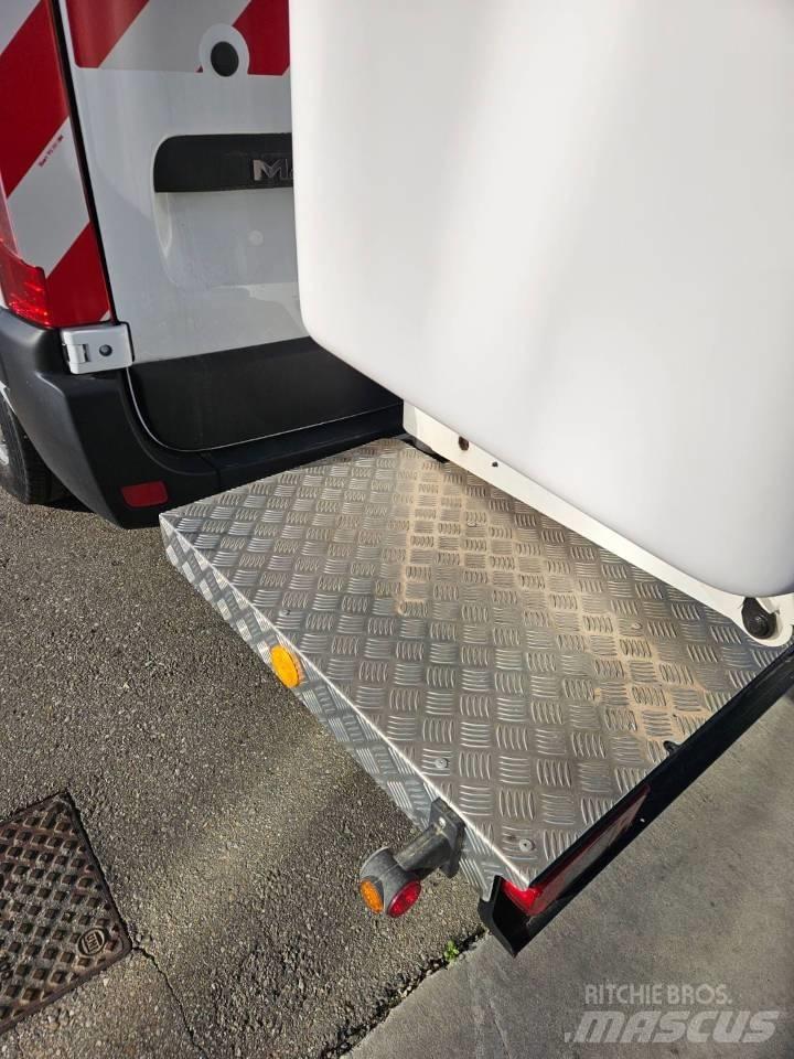 CTE VAN FT 121 Bilmontert lift