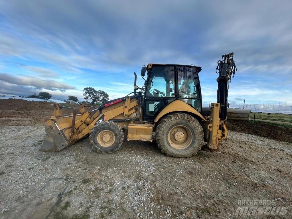 CAT 432 E Traktorgravere
