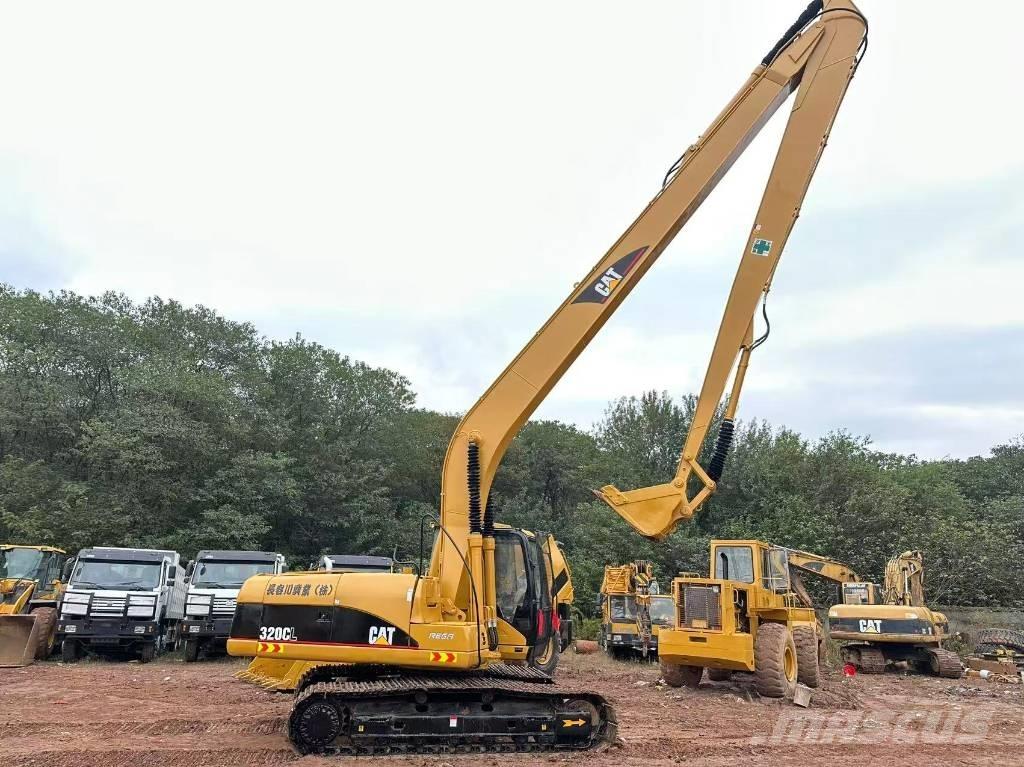 CAT 320 C L Gravemaskiner med lang bom
