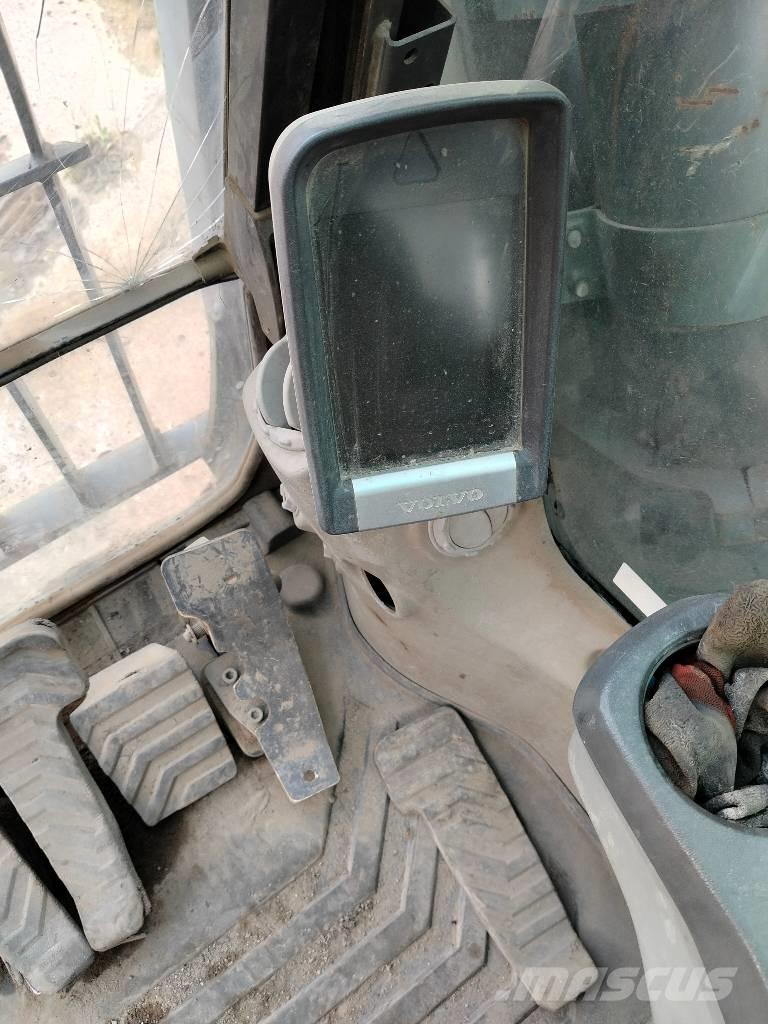 Volvo EC 210 C Beltegraver
