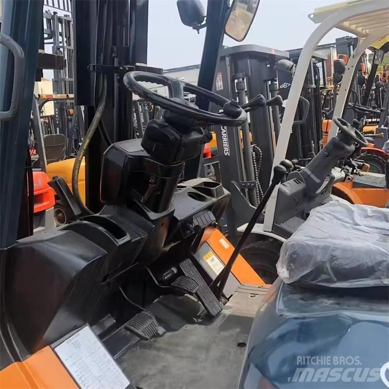 Toyota FD 50 Diesel Trucker