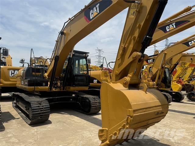 CAT 323 D L Beltegraver