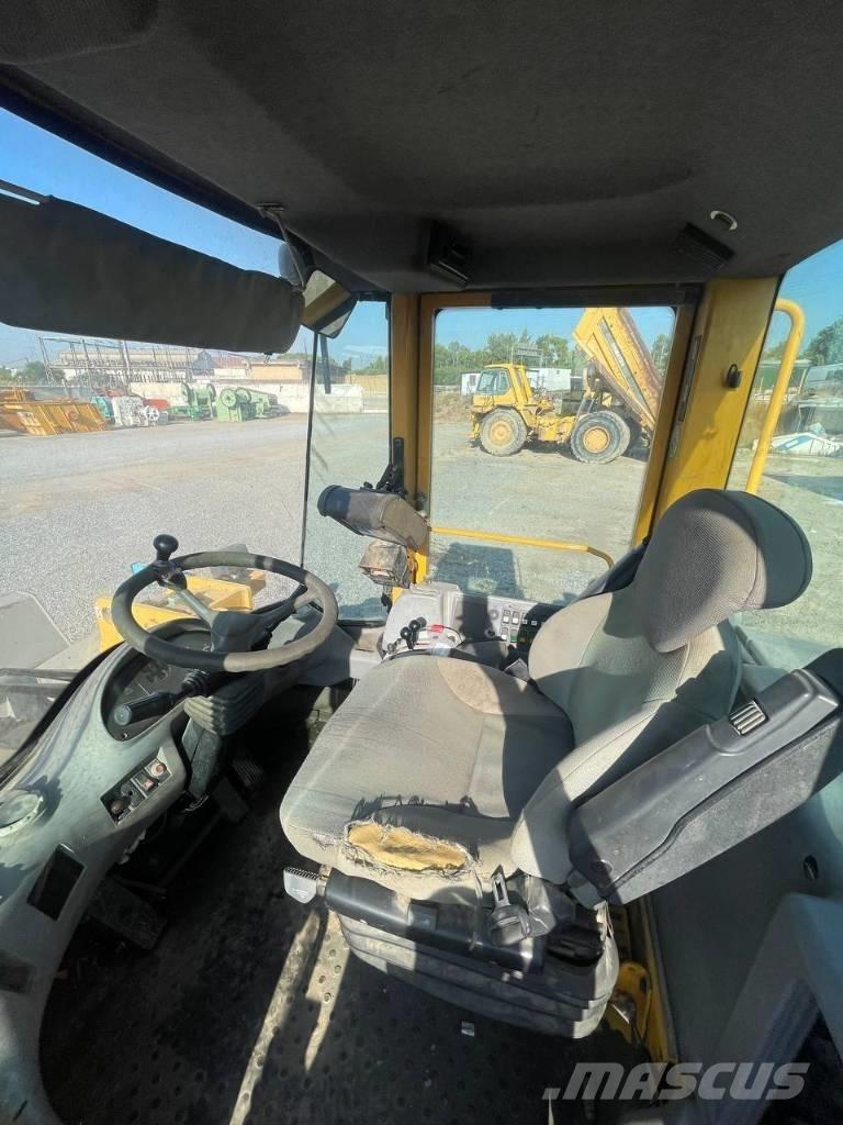 Volvo L 120 E Hjullastere