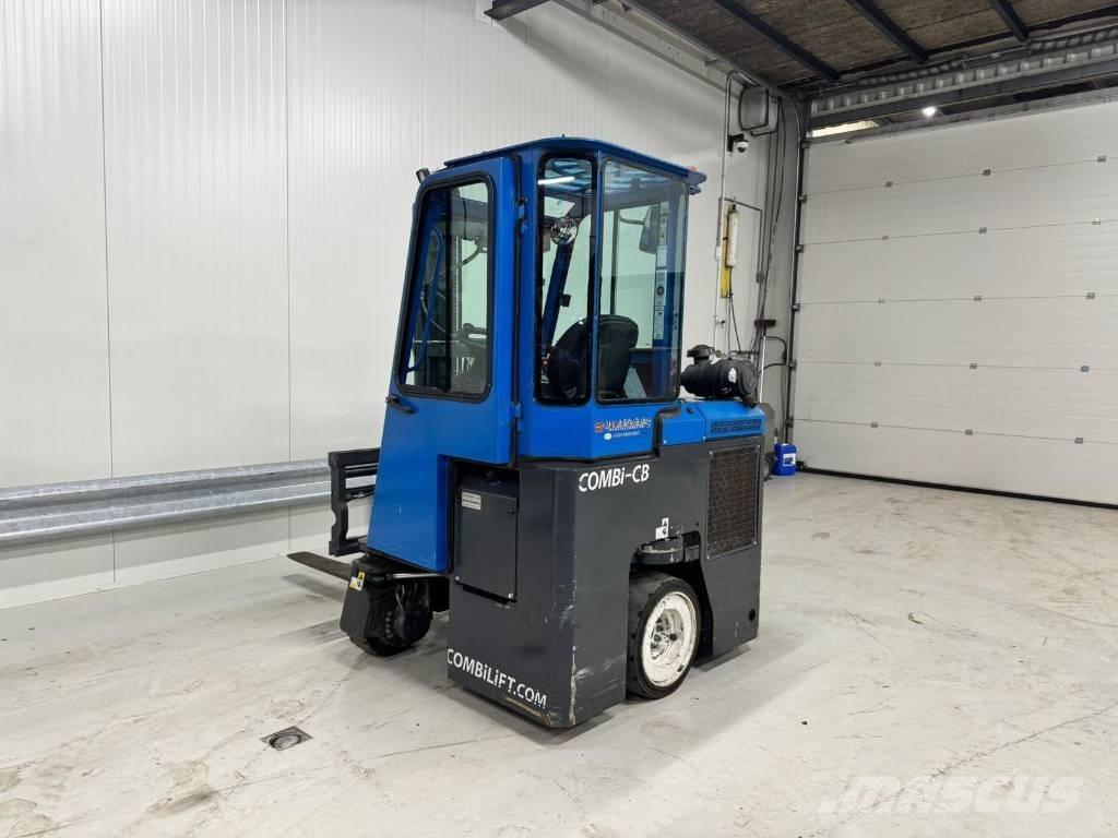 Combilift C3000CB Sidelaster