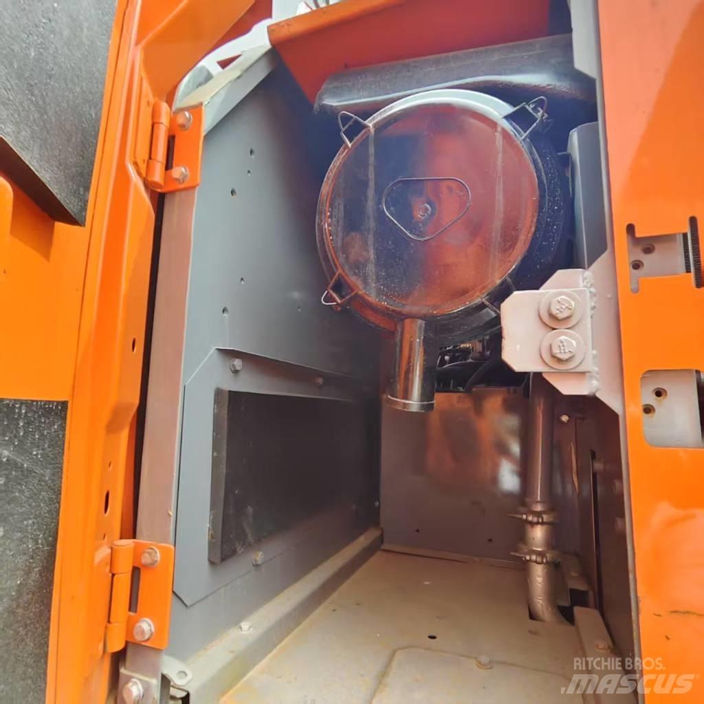 Hitachi ZX 210 Beltegraver