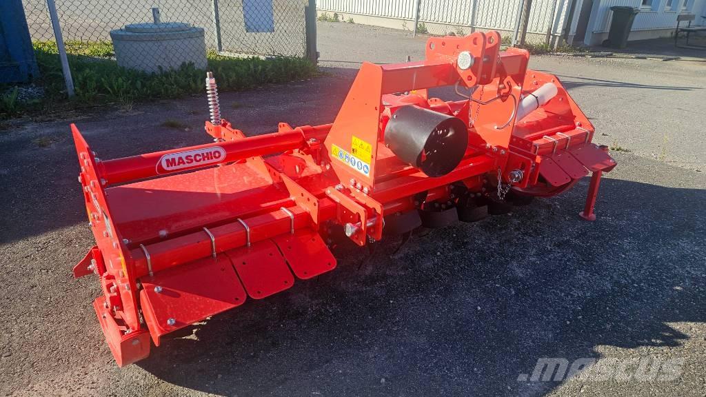  Mashio U 230C Andre Jordforbedrings maskiner og ekstrautstyr