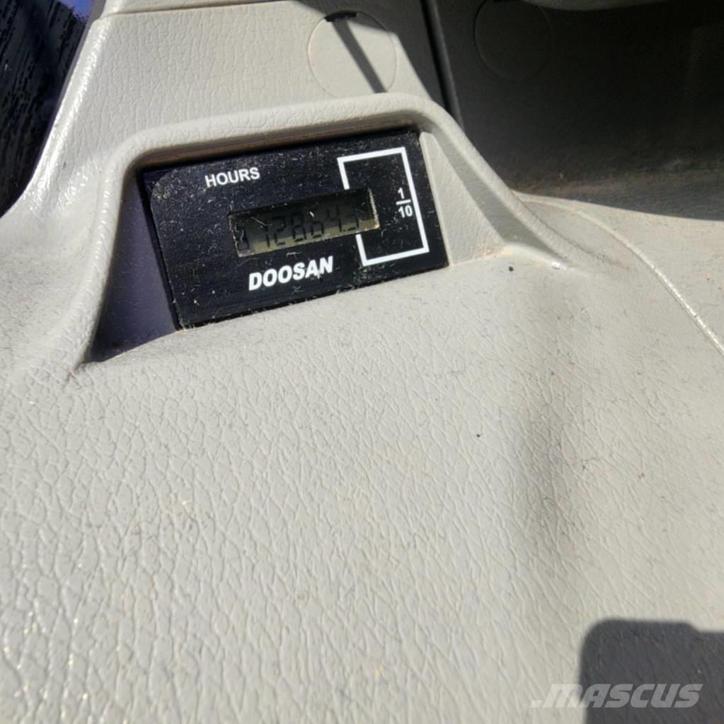 Doosan DX300LC-5L Beltegraver