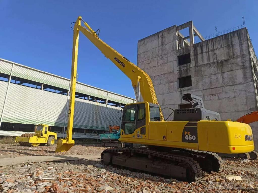 Komatsu PC 450-8 Beltegraver