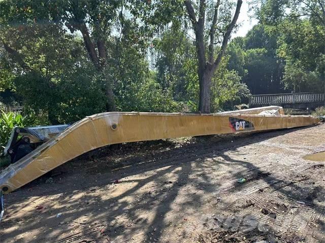 CAT 320 C Amfibiske Gravemaskiner