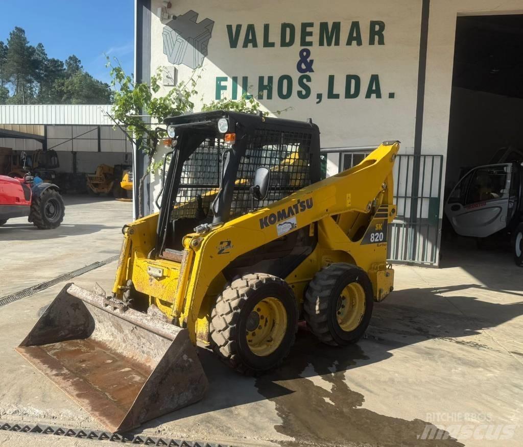 Komatsu SK 820-5 Kompaktlastere
