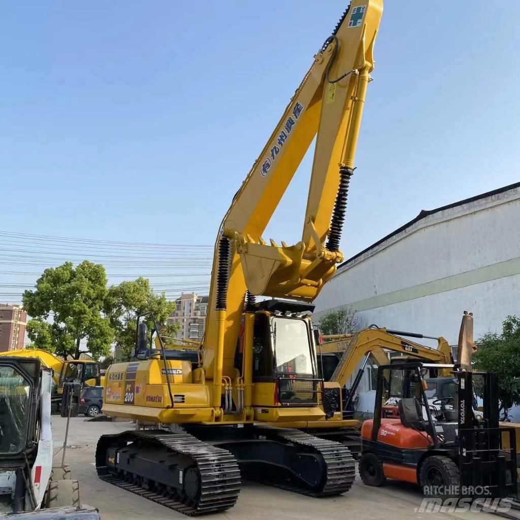 Komatsu PC 200-8N1 Beltegraver