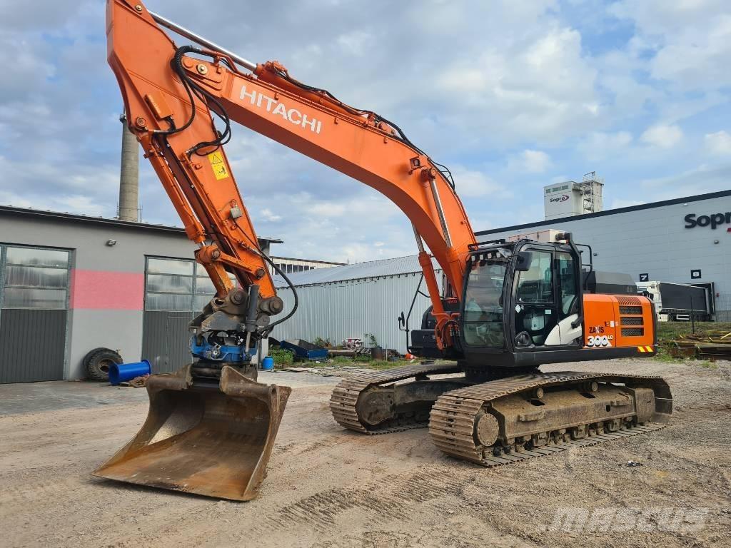 Hitachi ZX 300 LC-6 Beltegraver