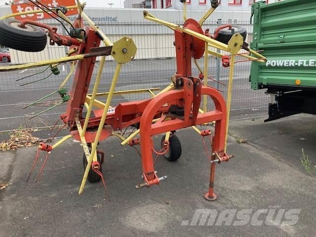 Unifarm CW 4.40 Raker og høyvendere