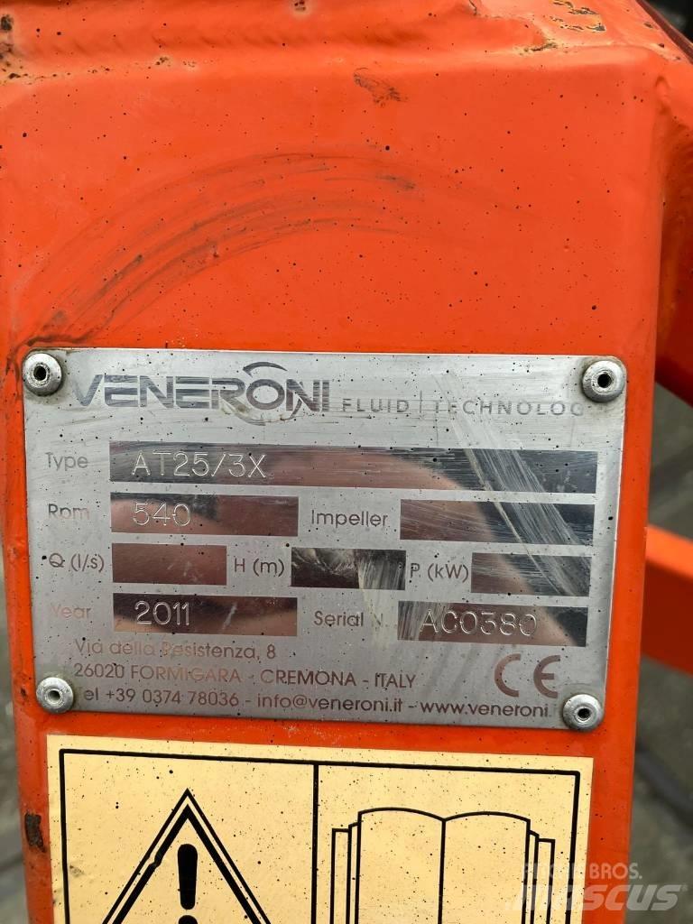 Veneroni AT25/3X Vanningspumper