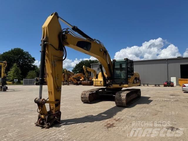 CAT 323 D L Beltegraver