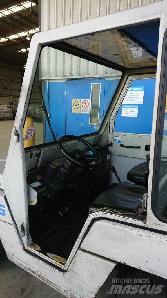 Toyota 42-2TD25 Truck - Annet