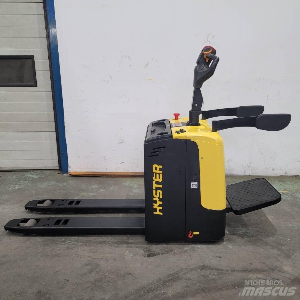 Hyster P 2.0 UTS Lavtløftende truck med platform