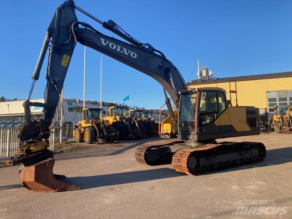 Volvo EC 220 E Beltegraver