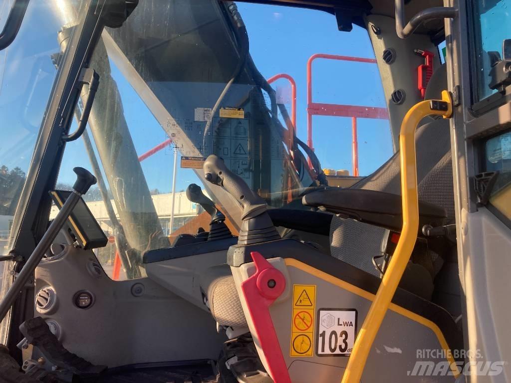 Volvo EC 220 E Beltegraver