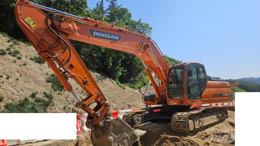 Doosan DX 300 LC Beltegraver