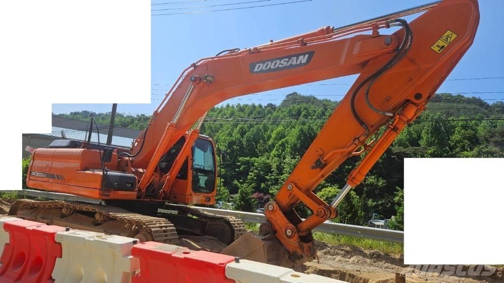 Doosan DX 300 LC Beltegraver