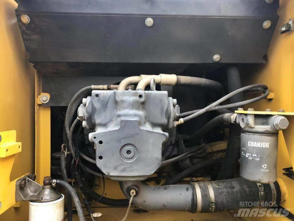 Komatsu pc200-7 Beltegraver