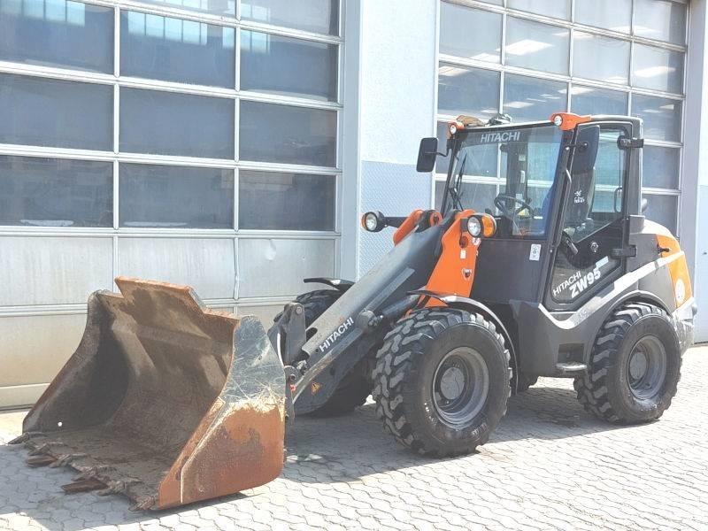 Hitachi ZW 95-6 Kompaktlastere