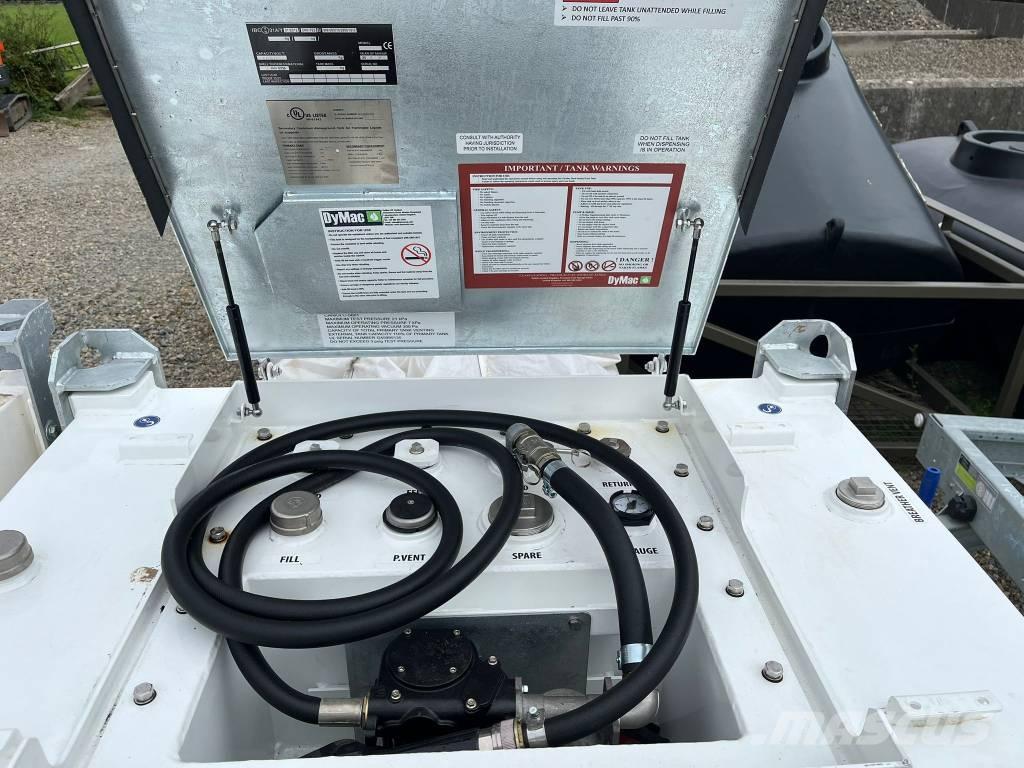DyMac 900L FUEL CUBE Drivstoff og additiv tanker