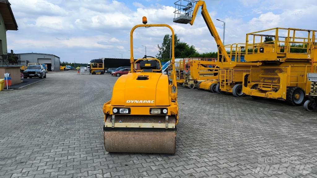 Dynapac CC 1200 Tandem Valser