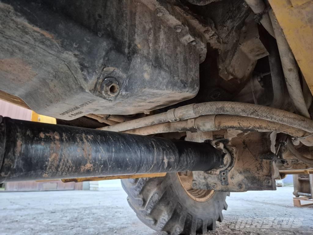 New Holland LB 110 B Traktorgravere