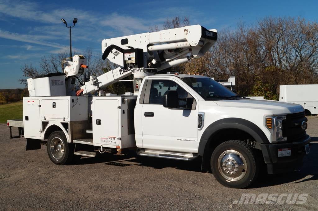 Ford F 550 XL SD Bilmontert lift