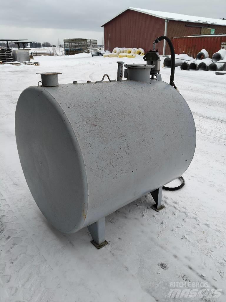  Farmarisäiliö 1300 L Landbruk - Annet