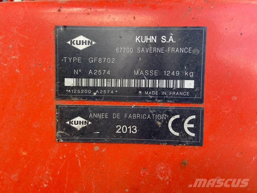 Kuhn GF8702 Raker og høyvendere